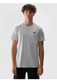 4f - 4F T-shirt regular gładki męski - szary S. Okazja: na co dzień. Kolor: szary. Materiał: jersey, materiał, bawełna, dzianina, wiskoza. Długość rękawa: krótki rękaw. Długość: krótkie. Wzór: gładki. Styl: sportowy, casual
