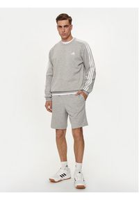 Adidas - adidas Bluza Essentials IJ6470 Szary Regular Fit. Kolor: szary. Materiał: bawełna