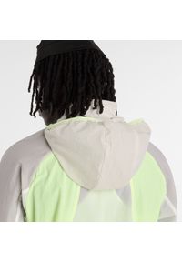 Kurtka męska New Balance MJ61U1I9AFG – biała. Kolor: biały. Materiał: nylon, materiał. Styl: sportowy #2