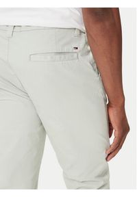 Tommy Jeans Chinosy Austin DM0DM20282 Zielony Slim Fit. Kolor: zielony. Materiał: bawełna #5