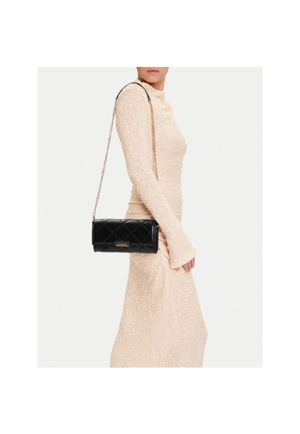 Torebka Nine West. Kolor: czarny