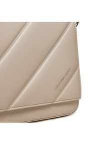 Calvin Klein Jeans Torebka Quilted Boxy Flap Crossbody24 K60K612243 Écru. Materiał: skórzane #6