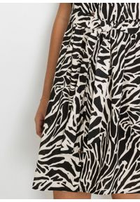 Sukienka koszulowa z lnu z nadrukiem bonprix czarny w paski zebry. Kolor: czarny. Materiał: len. Wzór: nadruk, motyw zwierzęcy, paski. Typ sukienki: koszulowe #6