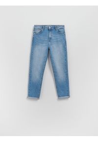 Reserved - Jeansy boyfriend slim - niebieski. Kolor: niebieski