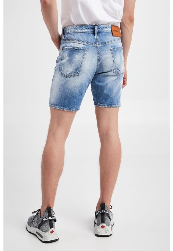 Spodenki jeansowe DSQUARED2. Materiał: jeans