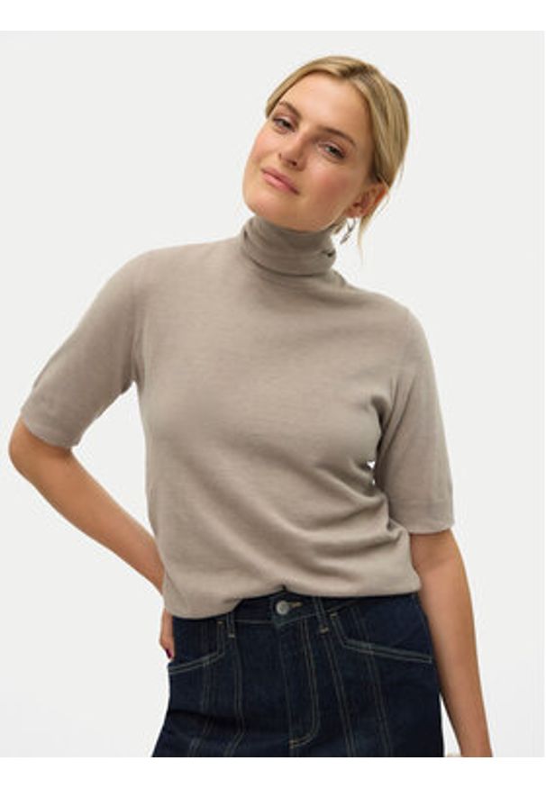 Vero Moda Sweter Fantastic 10320735 Szary Standard Fit. Kolor: szary. Materiał: syntetyk