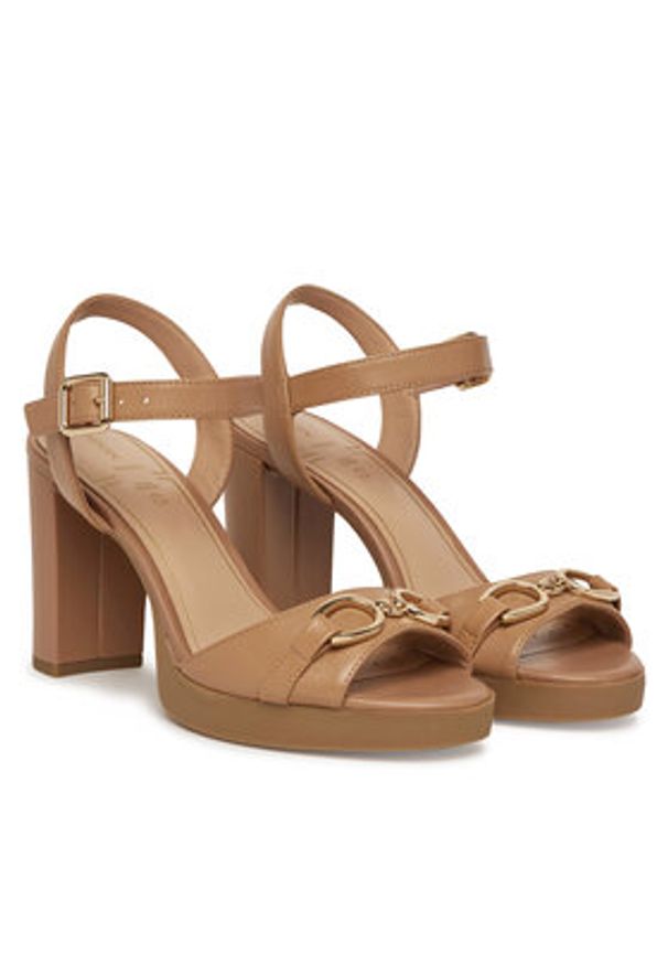 Geox Sandały D Walk Pleasure 85S D55B6A 000TU C5000 Beżowy. Kolor: beżowy. Materiał: skóra