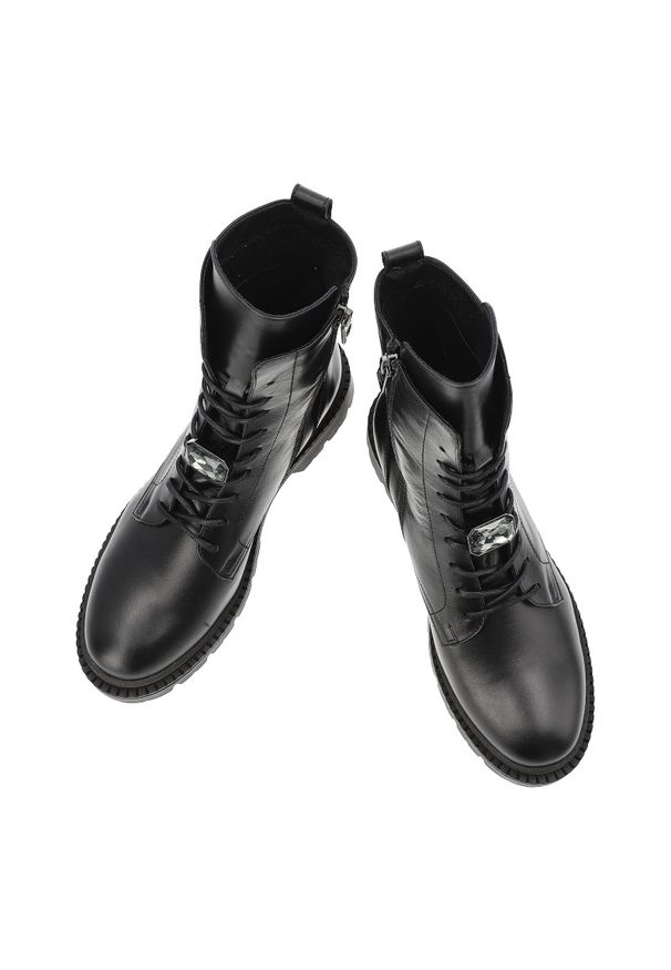 Czarne Botki Karino Skórzane Obuwie Damskie. Okazja: na co dzień. Kolor: czarny. Materiał: skóra. Styl: elegancki, casual