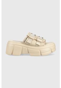 Steve Madden klapki Activator damskie kolor beżowy na platformie SM11002460. Kolor: beżowy. Materiał: materiał. Wzór: gładki. Obcas: na platformie #1