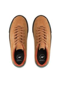 New Balance Sneakersy NM22JLT Brązowy. Kolor: brązowy. Materiał: zamsz, skóra #2