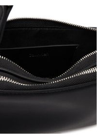 Calvin Klein Torebka Webbing Double Strap Camera Bag LV04F3165G Czarny. Kolor: czarny. Materiał: skórzane #3