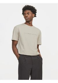 Jack & Jones T-Shirt Star 12234746 Beżowy Relaxed Fit. Kolor: beżowy. Materiał: bawełna #1