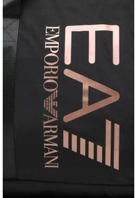 EA7 Emporio Armani - EA7 Czarna torba sportowa z różowym logo. Kolor: czarny