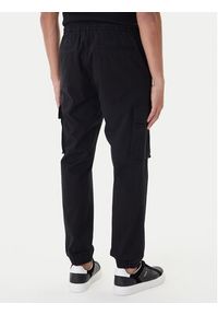 Calvin Klein Jeans Joggery Comfort LV04RD608G Czarny Skinny Fit. Kolor: czarny. Materiał: bawełna #5