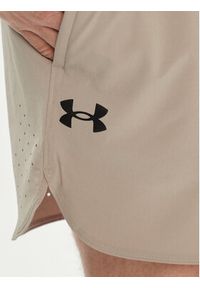 Under Armour Szorty sportowe Ua Peak Woven Shorts 1376782-203 Szary Fitted Fit. Kolor: szary. Materiał: syntetyk. Styl: sportowy #4