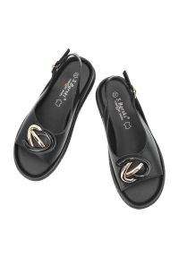 Sandały damskie S.Barski, cholewka ze skóry naturalnej licowej pasek wokół pięty z regulacją na klamrę, czarne, KV61-6047. Okazja: na co dzień, na spacer. Zapięcie: klamry. Kolor: czarny. Materiał: skóra. Sezon: lato. Styl: elegancki, klasyczny, casual #4