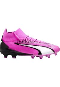 Buty piłkarskie męskie Puma Ultra Pro Fg ag. Kolor: czarny, biały, różowy, wielokolorowy. Materiał: syntetyk, materiał. Szerokość cholewki: normalna. Sport: piłka nożna