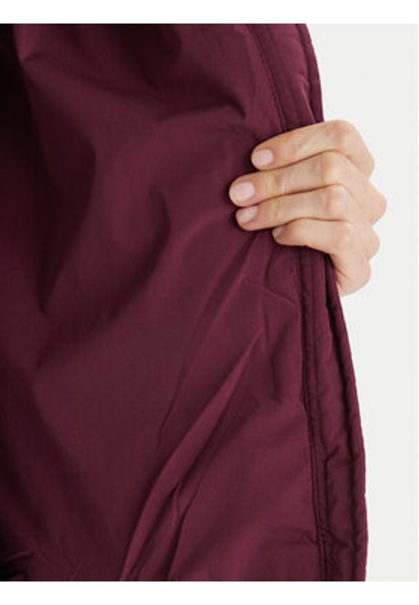 United Colors of Benetton - United Colors Of Benetton Kurtka puchowa 22T6DN086 Fioletowy Regular Fit. Kolor: fioletowy. Materiał: syntetyk