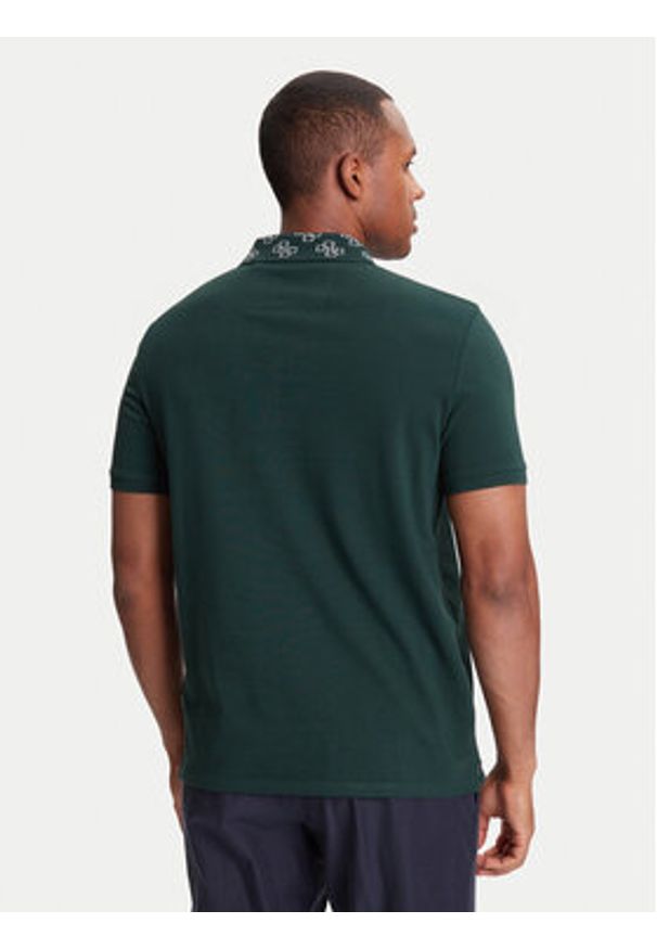 Guess Polo M5YP34 KCJV1 Zielony Regular Fit. Typ kołnierza: polo. Kolor: zielony. Materiał: bawełna