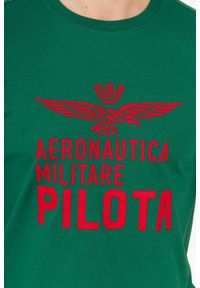 Aeronautica Militare - AERONAUTICA MILITARE Zielony t-shirt męski z aksamitnym logo. Kolor: zielony