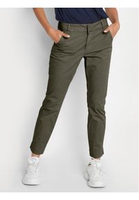 Kaffe Spodnie materiałowe Mette 10506121 Zielony Regular Fit. Kolor: zielony. Materiał: bawełna #1
