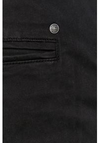 !SOLID Spodnie męskie kolor czarny w fasonie chinos. Kolor: czarny. Materiał: tkanina. Wzór: gładki
