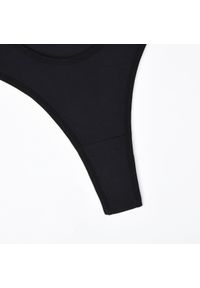 Intica - Komplet bielizny z wycięciami i ozdobnymi zapięciami Gustine. Kolor: czarny. Materiał: tkanina #6