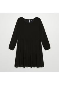 Cropp - Sukienka z tkaniny plumeti - Czarny. Kolor: czarny. Materiał: tkanina #1