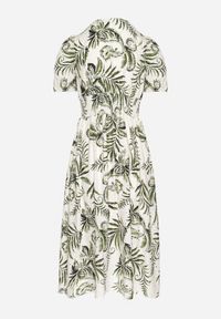 Born2be - Zielona Rozkloszowana Sukienka z Dekoltem w Serek Zdobiona Roślinnym Wzorem Evilirae. Okazja: na spotkanie biznesowe, do pracy, na co dzień. Typ kołnierza: dekolt w serek. Kolor: zielony. Wzór: aplikacja. Styl: casual, biznesowy #5