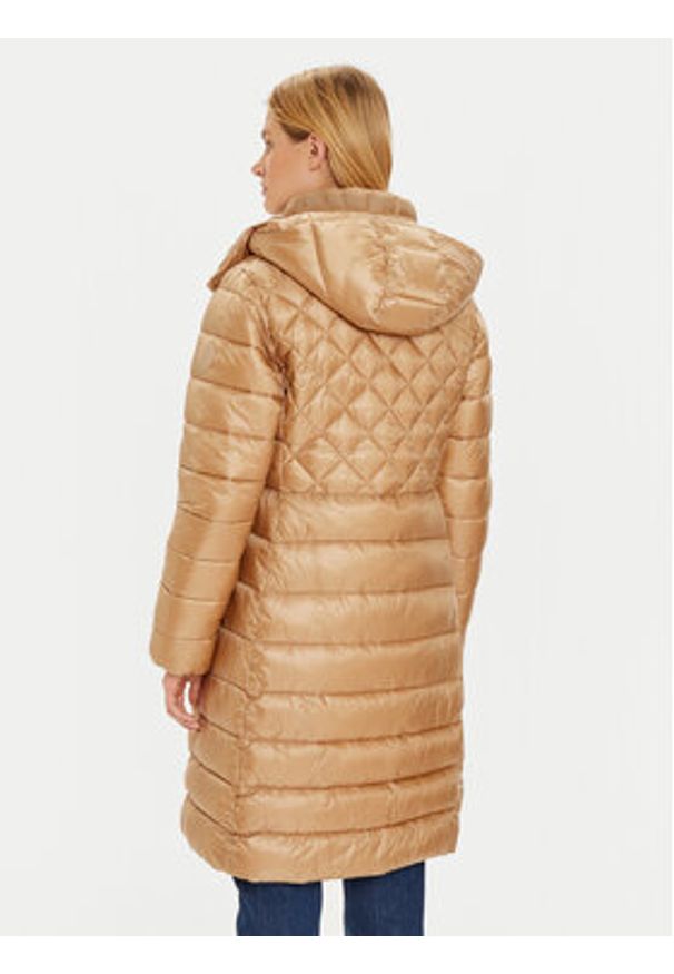 JOOP! Płaszcz zimowy 30039182 Brązowy Regular Fit. Kolor: brązowy. Materiał: syntetyk. Sezon: zima