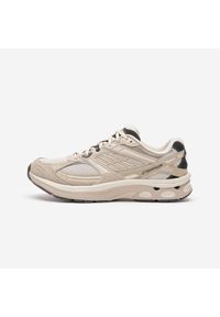 Decathlon - Sneakersy męskie RR2K zamszowe. Kolor: czarny, brązowy, wielokolorowy, beżowy. Materiał: zamsz. Sezon: lato