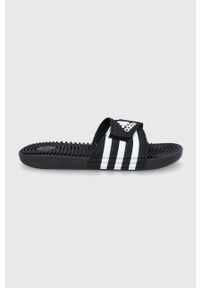Adidas - adidas klapki Adissage męskie kolor czarny. Kolor: czarny. Materiał: materiał. Obcas: na obcasie. Wysokość obcasa: niski