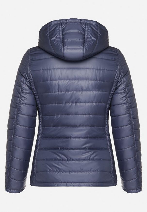 Born2be - Granatowa Pikowana Kurtka z Opinanym Kapturem i Wstawkami z Gumek Terilinde. Okazja: na co dzień. Kolor: niebieski. Styl: casual, elegancki