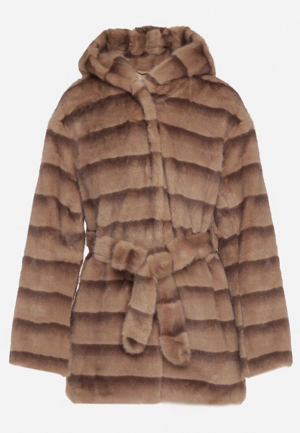 Born2be - Jasnobrązowa Futrzana Kurtka z Nieodpinanym Kapturem i Paskiem Zetova. Okazja: na co dzień. Kolor: brązowy. Materiał: futro. Styl: casual, elegancki, klasyczny