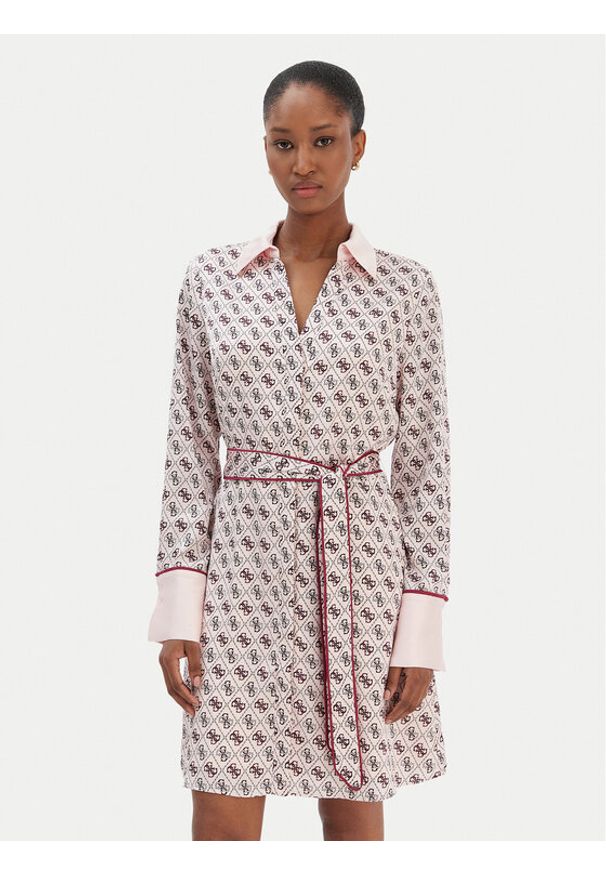 Guess Sukienka koszulowa W6RK90 WF1T2 Różowy Regular Fit. Kolor: różowy. Materiał: syntetyk. Typ sukienki: koszulowe
