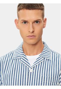 Mustang Koszula Holiday 1015343 Niebieski Relaxed Fit. Kolor: niebieski. Materiał: bawełna
