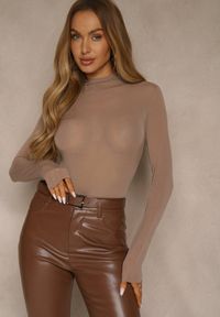 Renee - Brązowa Wiskozowa Bluzka Longsleeve Golf z Kaszmirem Vidara. Typ kołnierza: golf. Kolor: brązowy. Materiał: wiskoza, kaszmir. Długość rękawa: długi rękaw #1