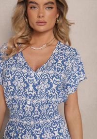 Renee - Niebieska Rozkloszowana Sukienka z Bawełny w Print Paisley Lanarisa. Okazja: na co dzień. Typ kołnierza: dekolt w kształcie V. Kolor: niebieski. Materiał: bawełna. Długość rękawa: krótki rękaw. Wzór: paisley, nadruk. Sezon: lato. Styl: casual, elegancki #5
