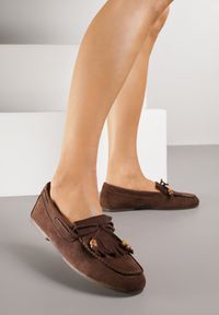 Renee - Brązowe Mokasyny z Koralikami Kokardą i Frędzlami Nahda. Okazja: na co dzień. Kolor: brązowy. Materiał: jeans. Styl: casual, street #8