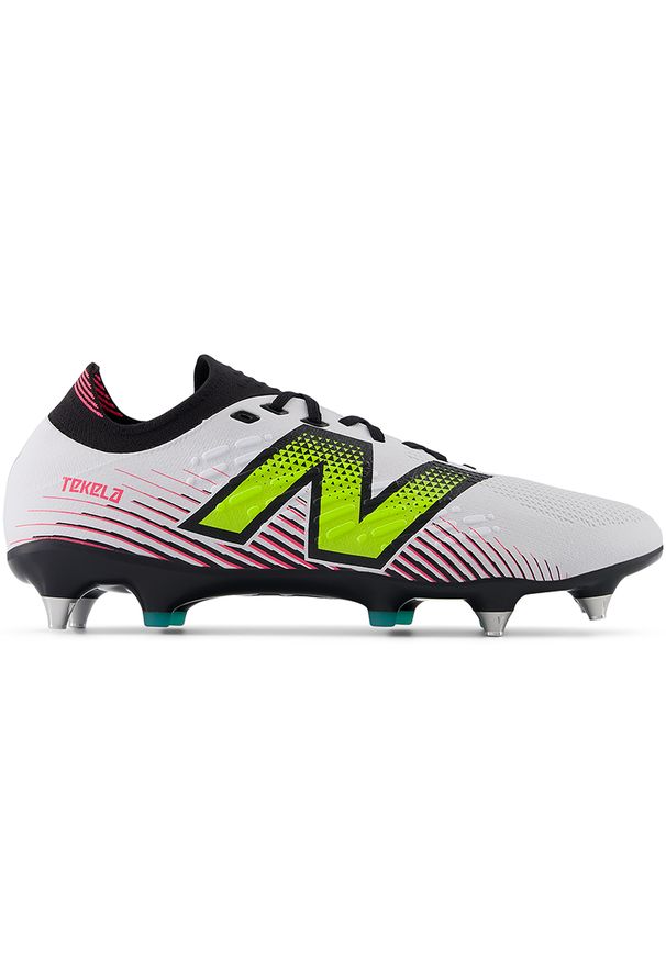 Korki męskie New Balance TEKELA PRO SG V4+ ST1SLH45 – białe. Kolor: biały. Materiał: guma, materiał, nylon, włókno. Szerokość cholewki: normalna. Sport: bieganie