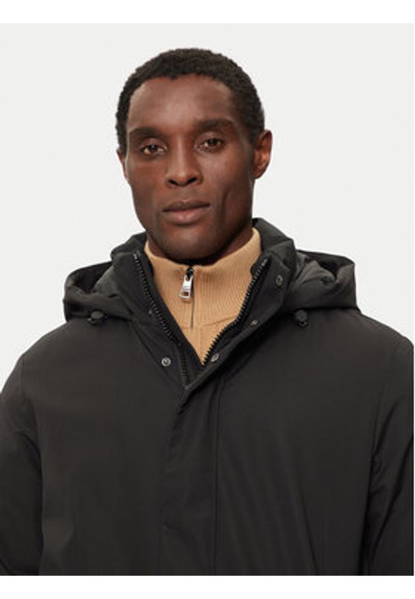 TOMMY HILFIGER - Tommy Hilfiger Parka MW0MW37369 Czarny Regular Fit. Kolor: czarny. Materiał: syntetyk