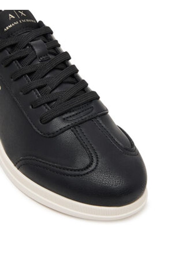 Armani Exchange Sneakersy XW001668 AF17628 UC001 Czarny. Kolor: czarny. Materiał: skóra
