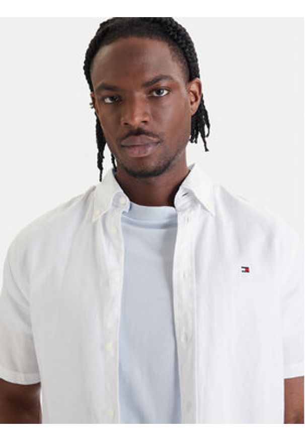 TOMMY HILFIGER - Tommy Hilfiger Koszula MW0MW42450 Biały Regular Fit. Kolor: biały. Materiał: bawełna