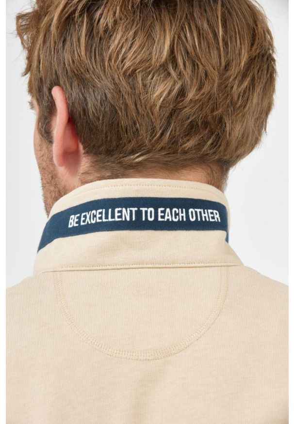 La Martina - LA MARTINA Beżowa męska bluza polo z wyszywanym logo, Rozmiar XL. Typ kołnierza: polo. Kolor: beżowy. Materiał: jersey