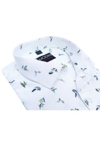 Modini - Biała koszula w granatowo-zielone listki Y26. Kolor: zielony, biały, wielokolorowy, niebieski. Materiał: bawełna, poliester, tkanina. Długość: długie #1