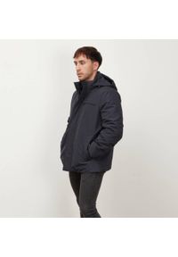 Geox - Kurtka GEOX M2620L T2882 M KENNET SHORT JKT Niebieski. Kolor: niebieski. Materiał: tkanina