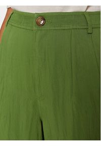 United Colors of Benetton - United Colors Of Benetton Spodnie materiałowe 47OZDF06F Zielony Regular Fit. Kolor: zielony. Materiał: wiskoza, lyocell