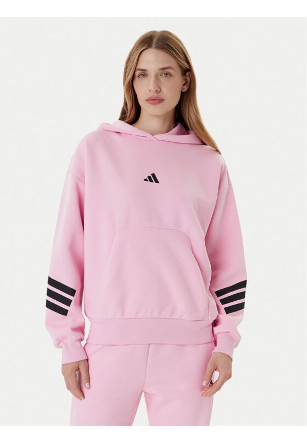 Adidas - adidas Bluza Future Icons 3-Stripes JE0183 Różowy Loose Fit. Kolor: różowy. Materiał: bawełna