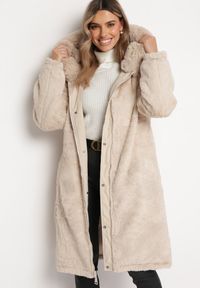 Born2be - Jasnobeżowa Kurtka za Kolano z Kapturem i Ozdobnym Futerkiem Therra. Typ kołnierza: kaptur. Kolor: beżowy. Materiał: futro. Wzór: aplikacja #3