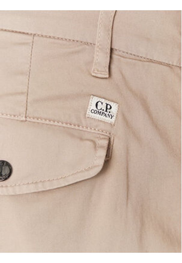 C.P. Company Spodnie materiałowe 18CMPA058A005694G Khaki Regular Fit. Kolor: brązowy. Materiał: bawełna